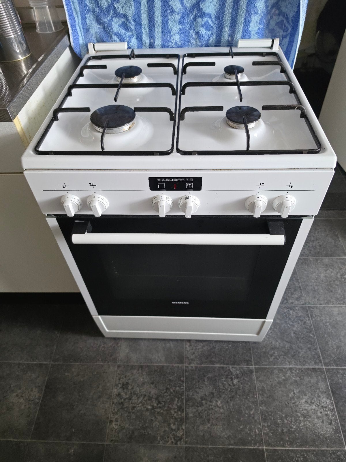 Complete woonkamer set + gasfornuis (Totaalprijs € 100,- / Z, Ophalen