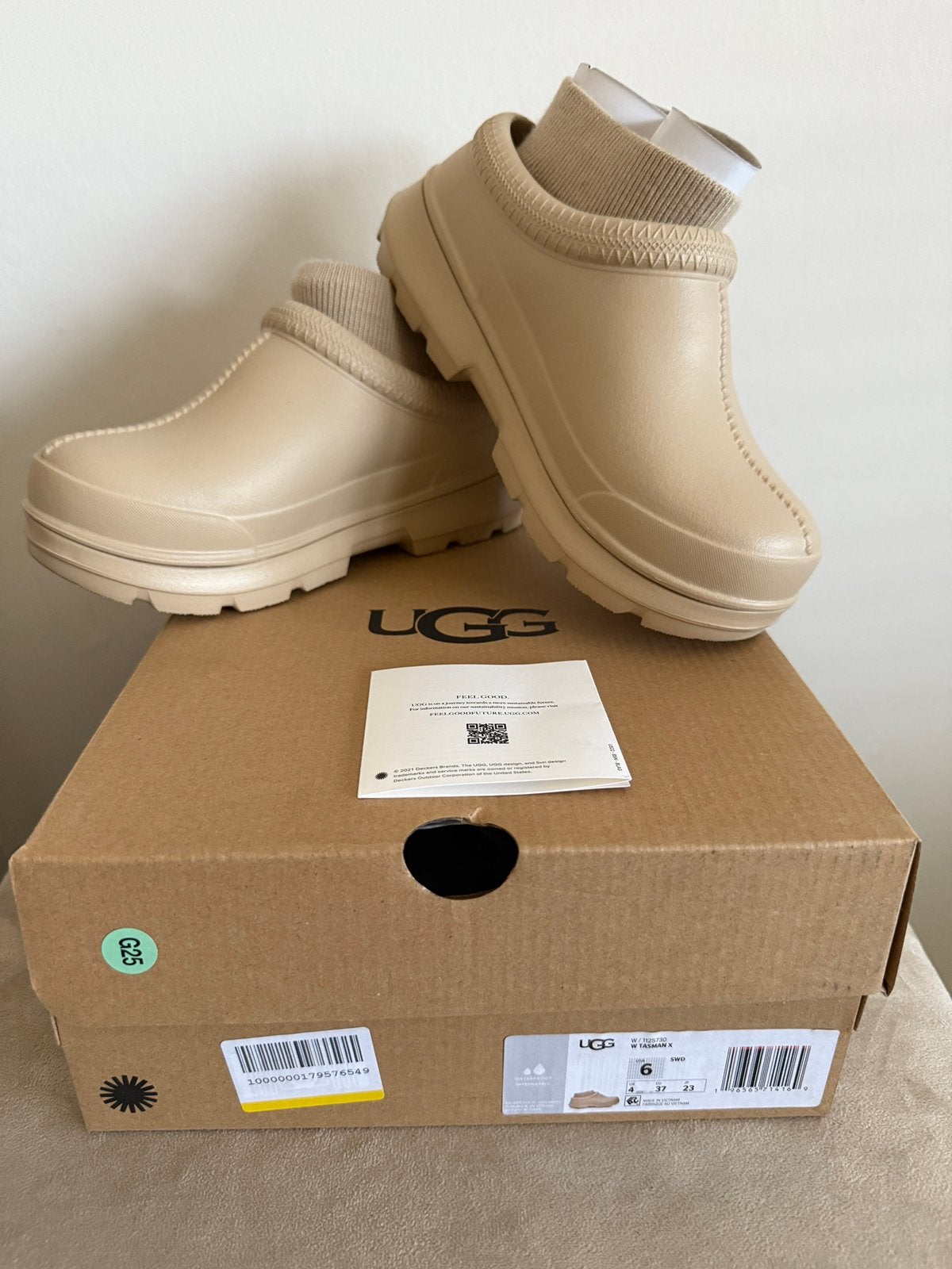 Splinternieuwe UGG Tasman X maat 37, Ophalen, Nieuw, Instappers, Beige