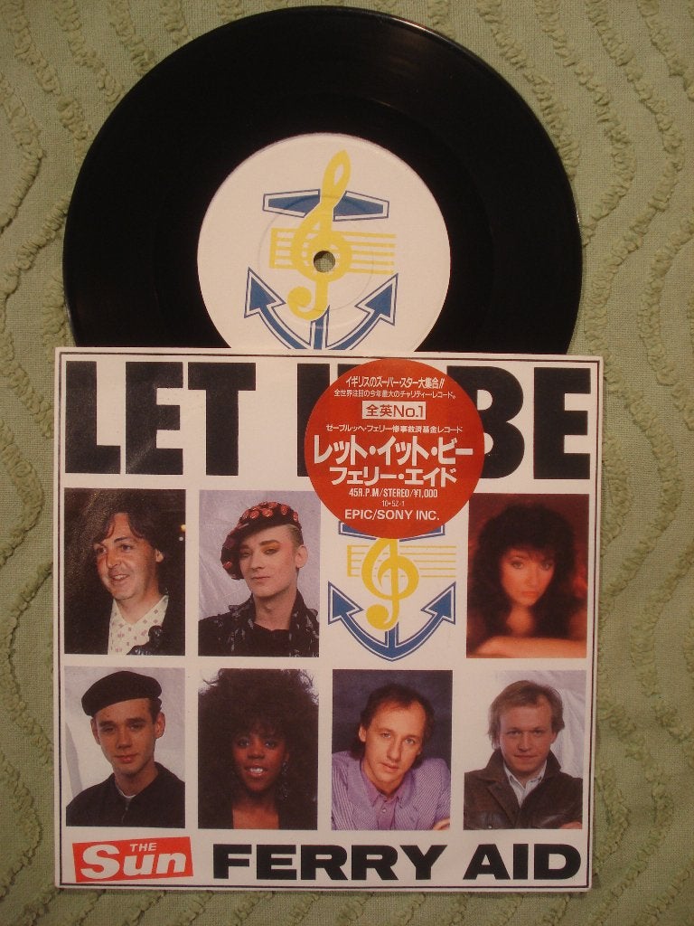 Ferry Aid 7" Vinyl Single: ‘Let it be’ (Japan), Cd's en Dvd's, Vinyl Singles, 7 inch, Single, Ophalen of Verzenden, Zo goed als nieuw