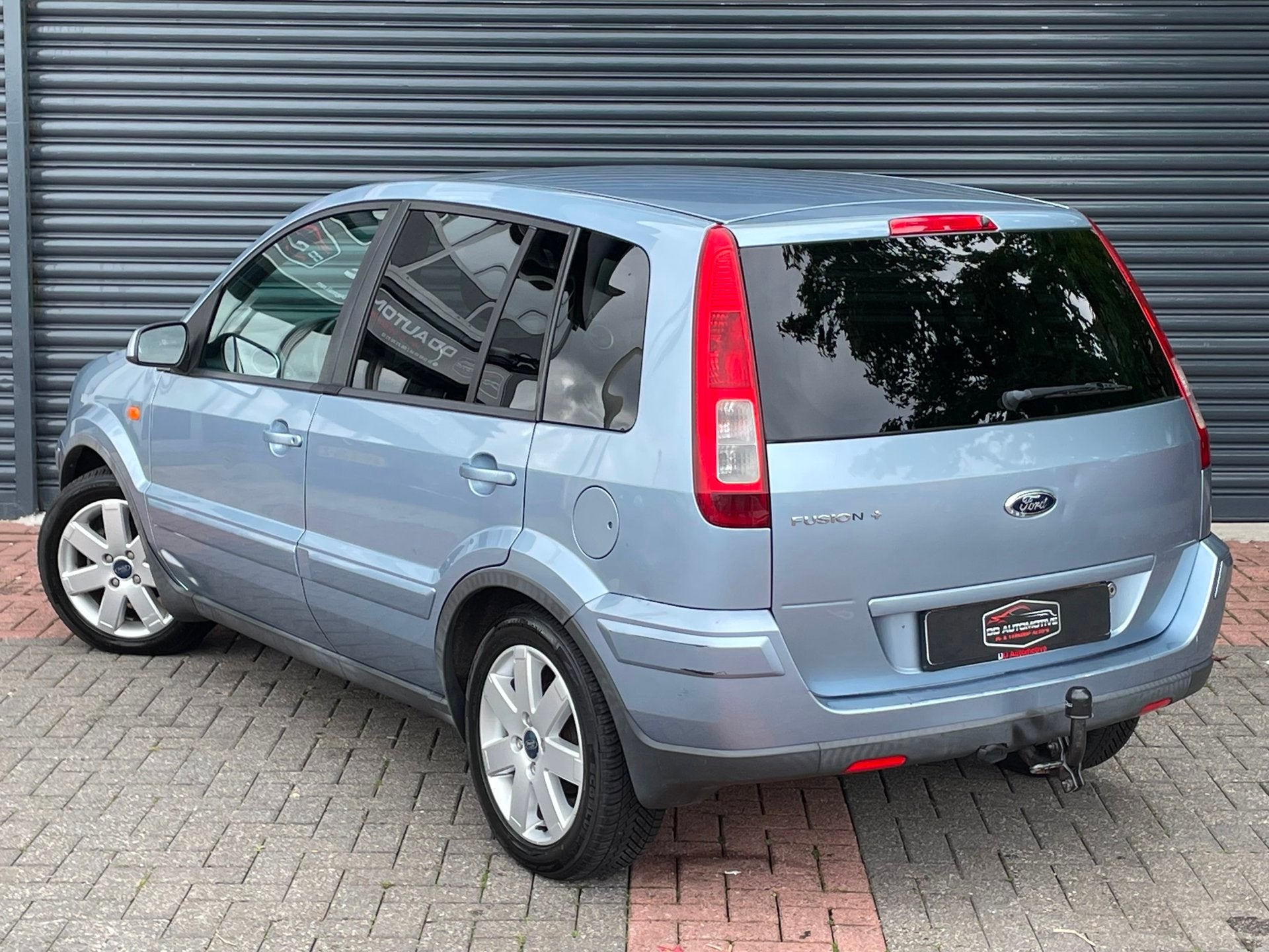 Ford Fusion 1.6-16V Futura Trekhaak | Airco | Elektr ramen |, Auto's, Voorwielaandrijving, 1596 cc, Gebruikt, Zwart