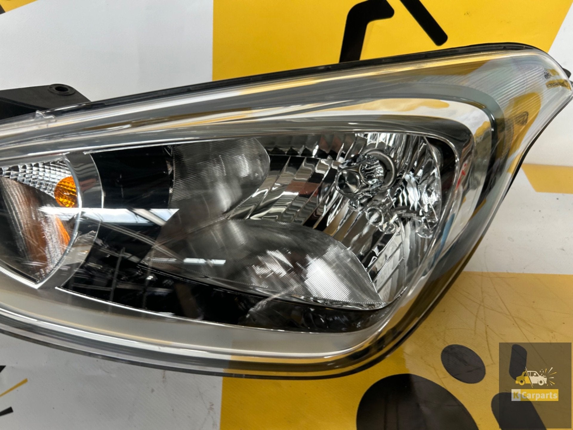Hyundai i10 linksvoor koplamp H4 92101-B9000 2013/2019, Gebruikt, Heolleung-ro 12
06797  Seoul, Ophalen of Verzenden, Info@hyundai.com