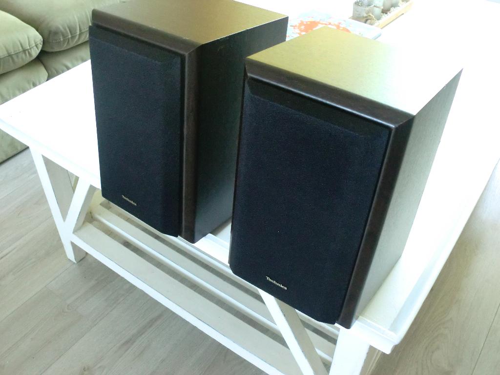 Technics SB HD50 A nette staat te beluisteren wood dark., Overige merken, Ophalen of Verzenden, Zo goed als nieuw, Minder dan 60 watt