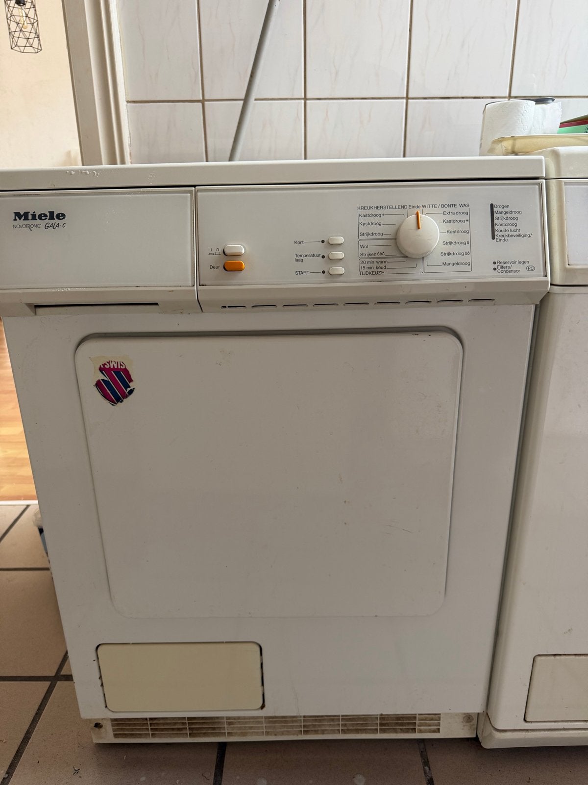 Miele Novotronic Gala-C Condensdroger, Ophalen, 6 tot 8 kg, Gebruikt, Voorlader