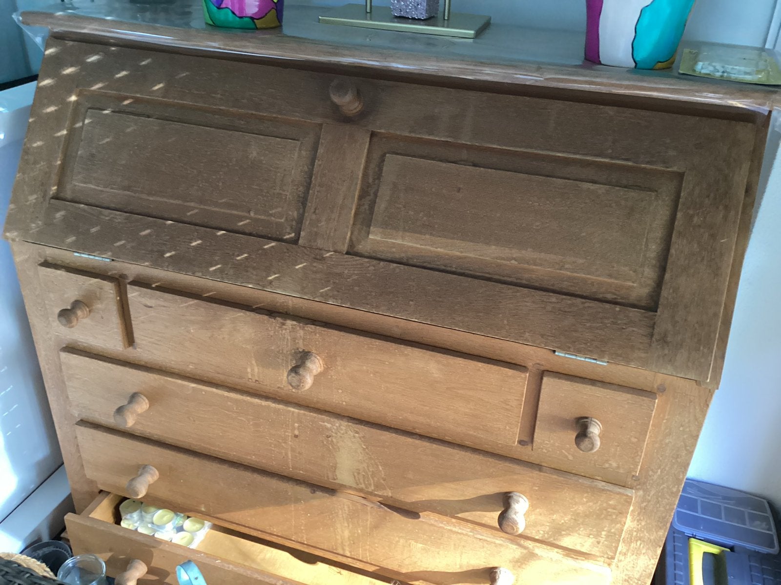 Antieke eiken secretaire met lades, Ophalen