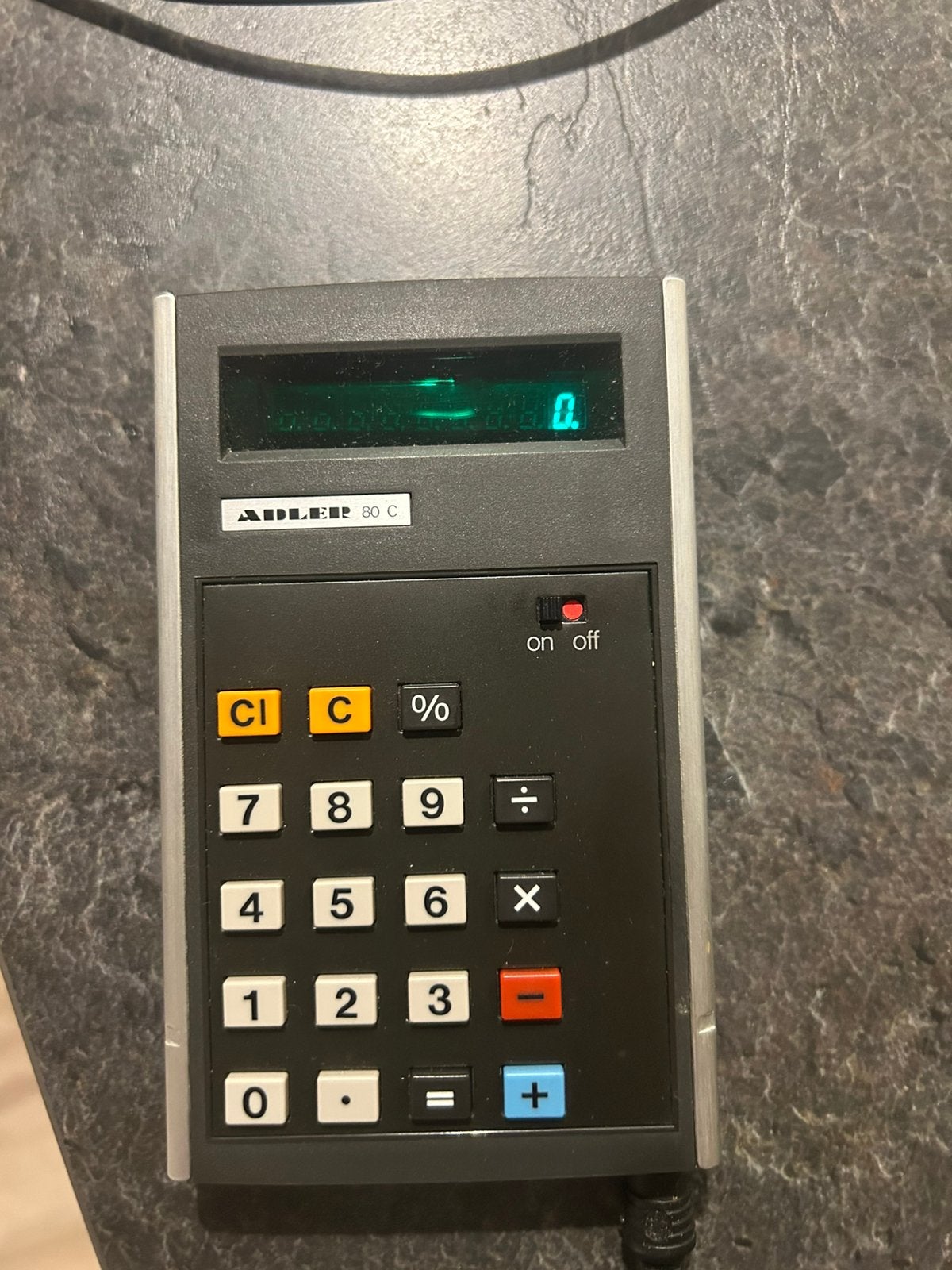 Vintage rekenmachine jaren 70 werkend met originele hoes en, Verzamelen, Ophalen