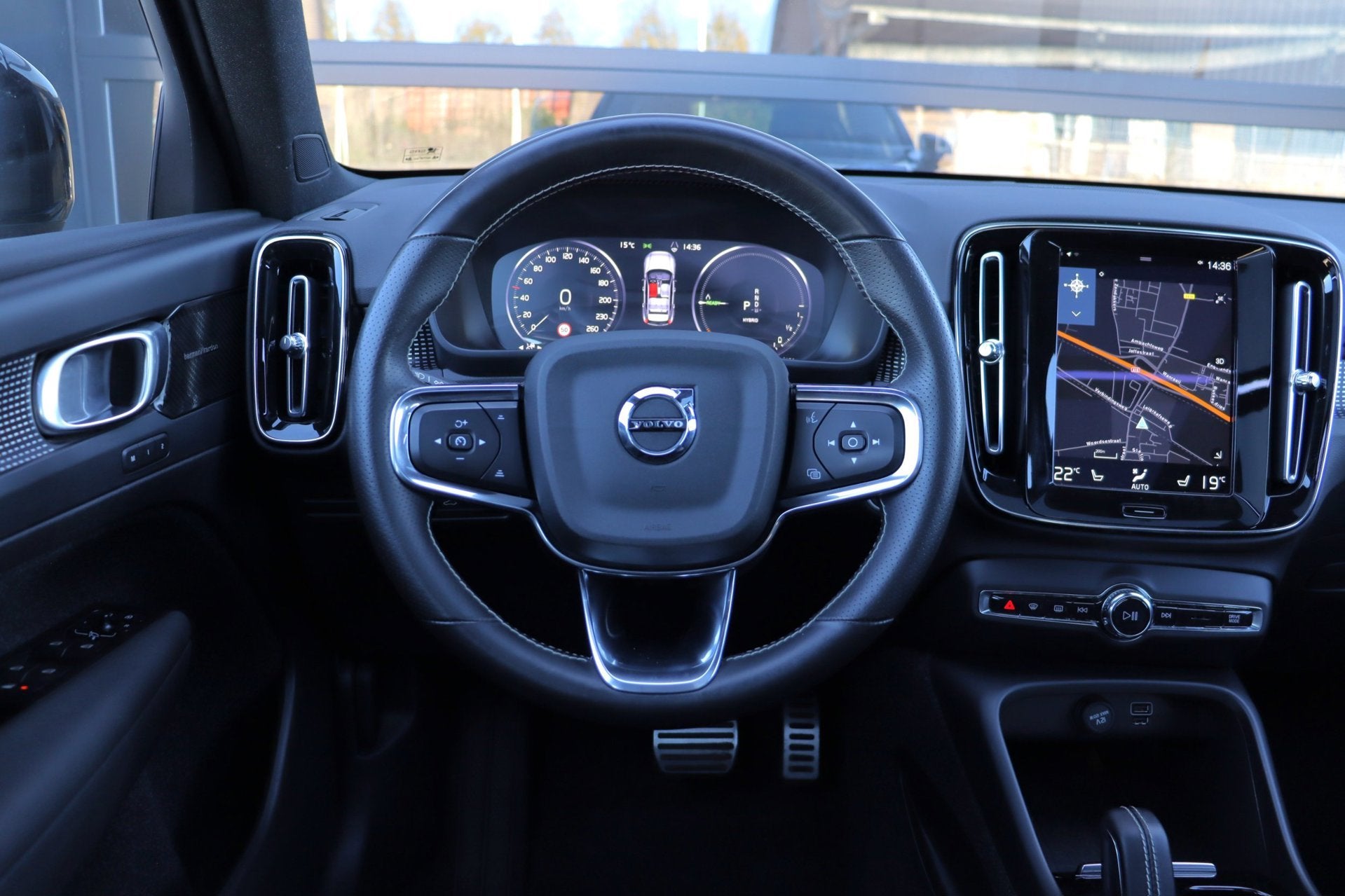 Volvo XC40 1.5 T5 Recharge R-Design | NAP | Eerste Eigenaar, Euro 6, Zwart, Bedrijf, Hybride Elektrisch/Benzine