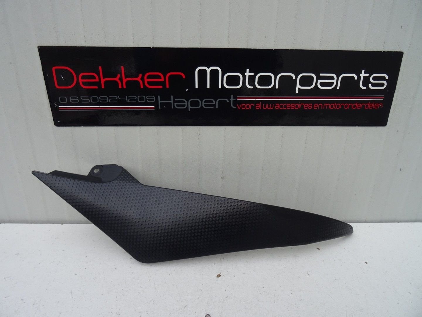 Rechter Tankkap / Tank cover right Yamaha YZF R6 2008-2016, Gebruikt, -, -, Ophalen of Verzenden