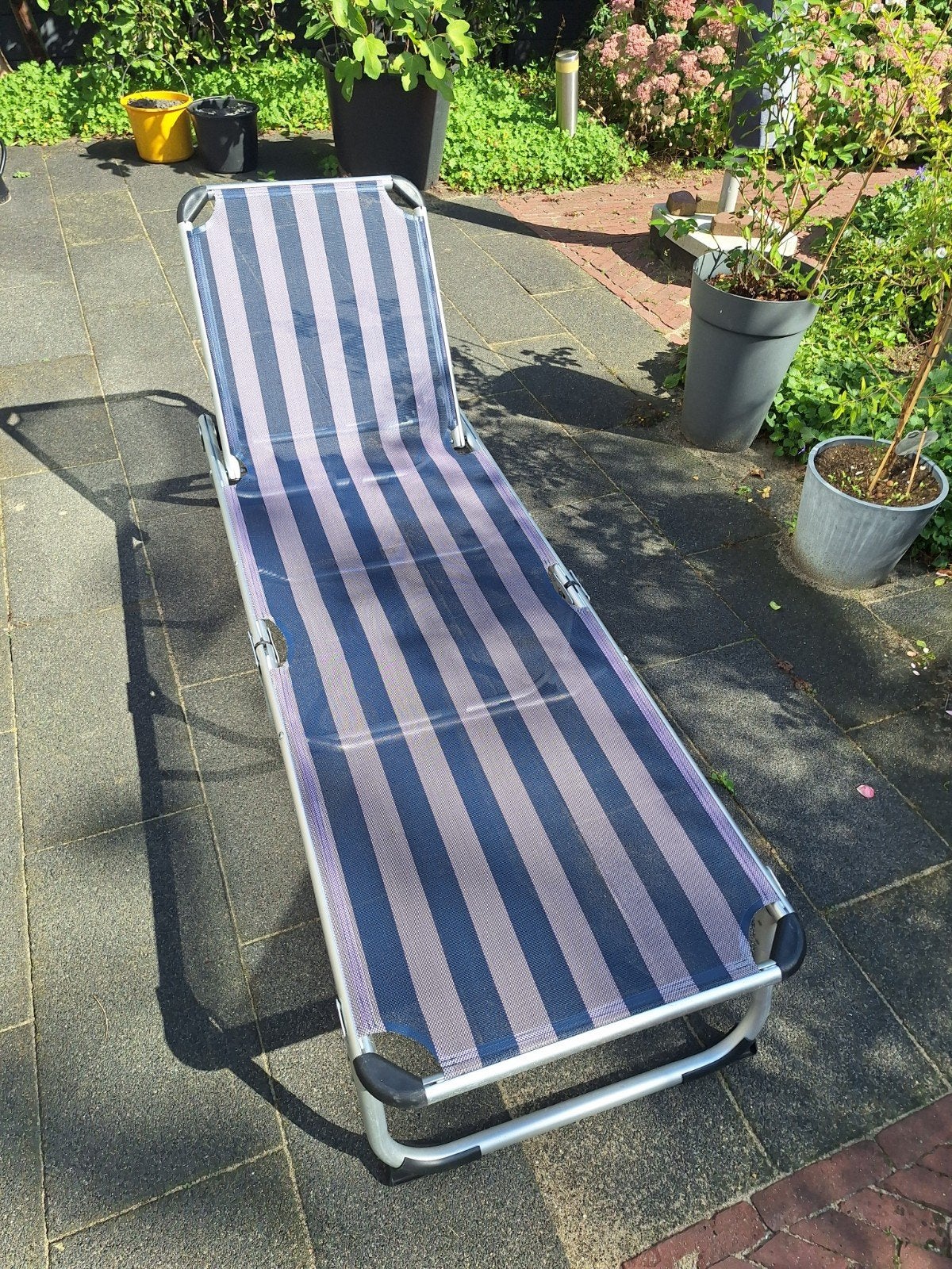 BaseCamp sunbed / ligbed, Ophalen, Zo goed als nieuw, Aluminium, Inklapbaar