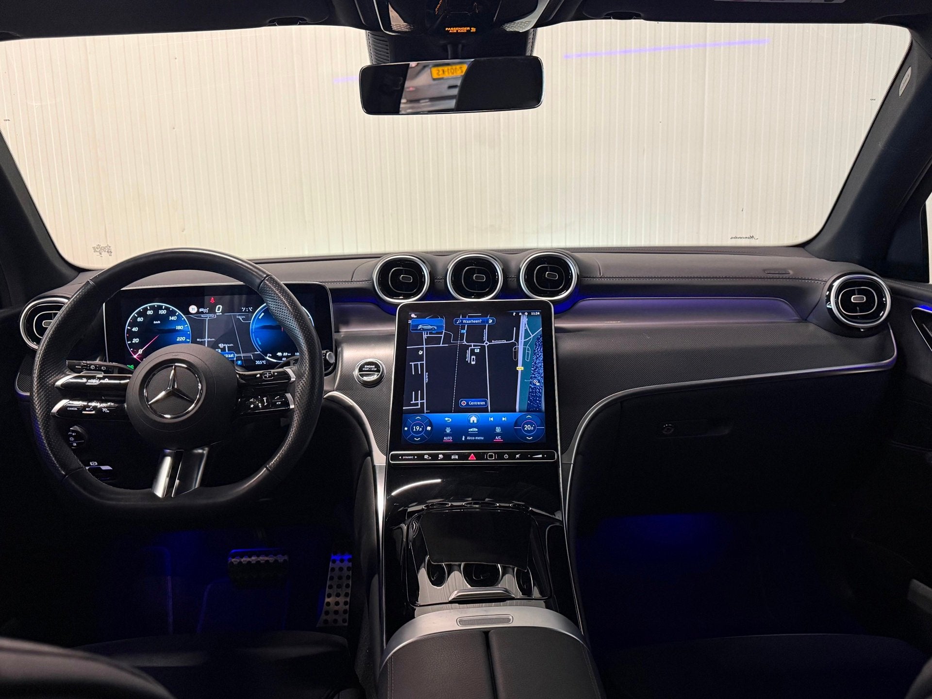 Mercedes-Benz GLC-klasse 300e 4MATIC AMG Line | PANO | 360 C, Automaat, Dealer onderhouden, Gebruikt, Euro 6