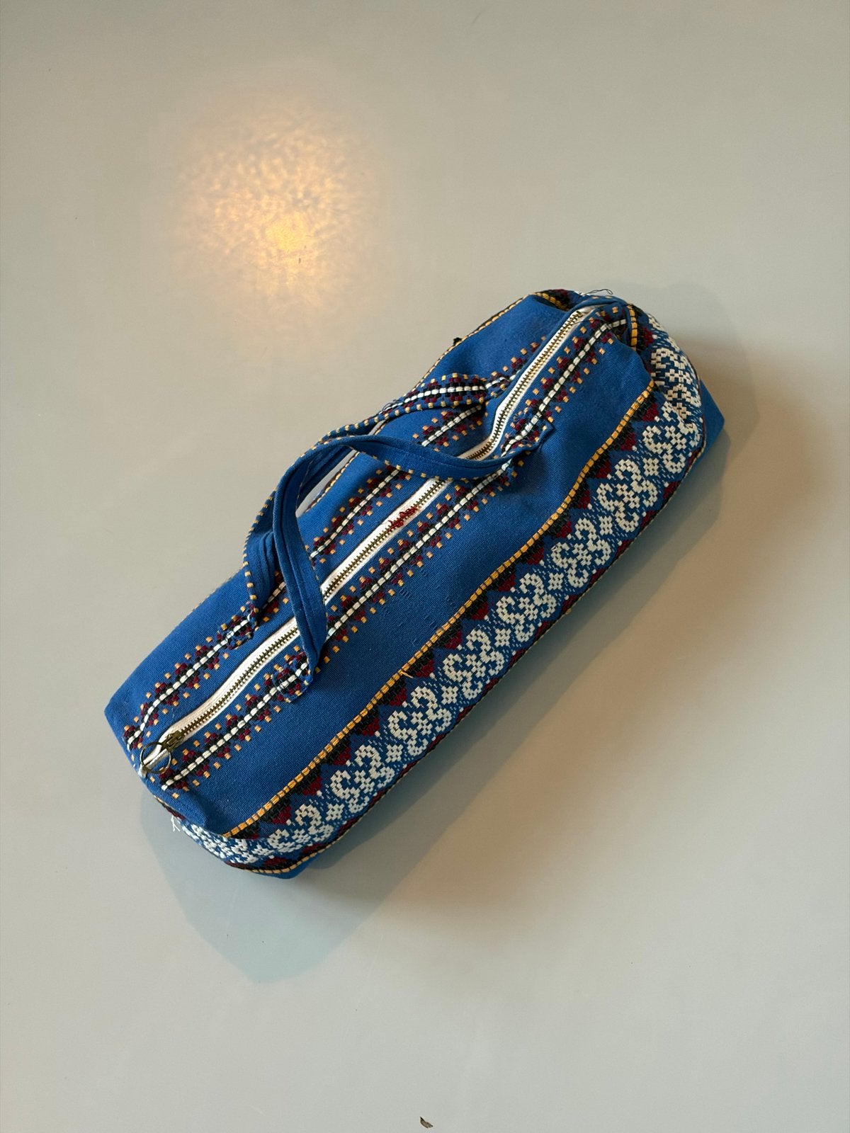 Blauwe tas met wol en garen voor breien/haken, Hobby en Vrije tijd, Breien en Haken, Ophalen of Verzenden, Gebruikt, Breien of Haken