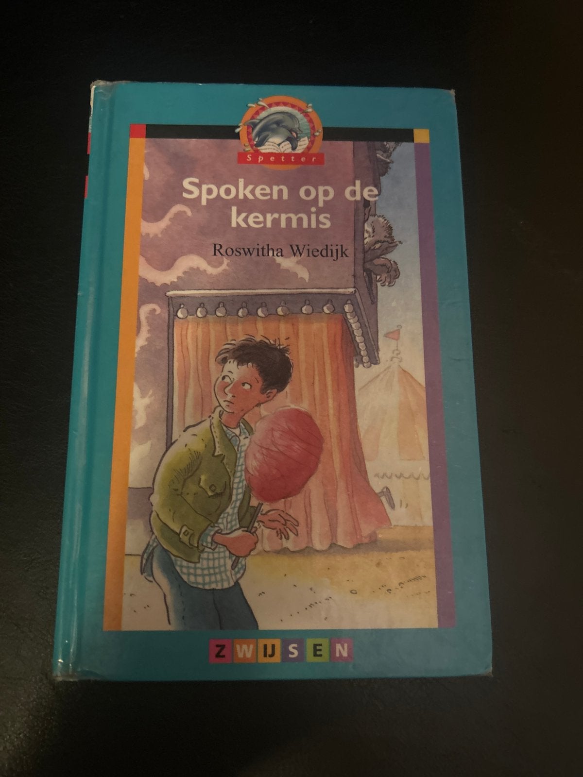 Spoken op de kermis - Roswitha Wiedijk (Zwijsen), Ophalen of Verzenden, Gelezen, Fictie algemeen