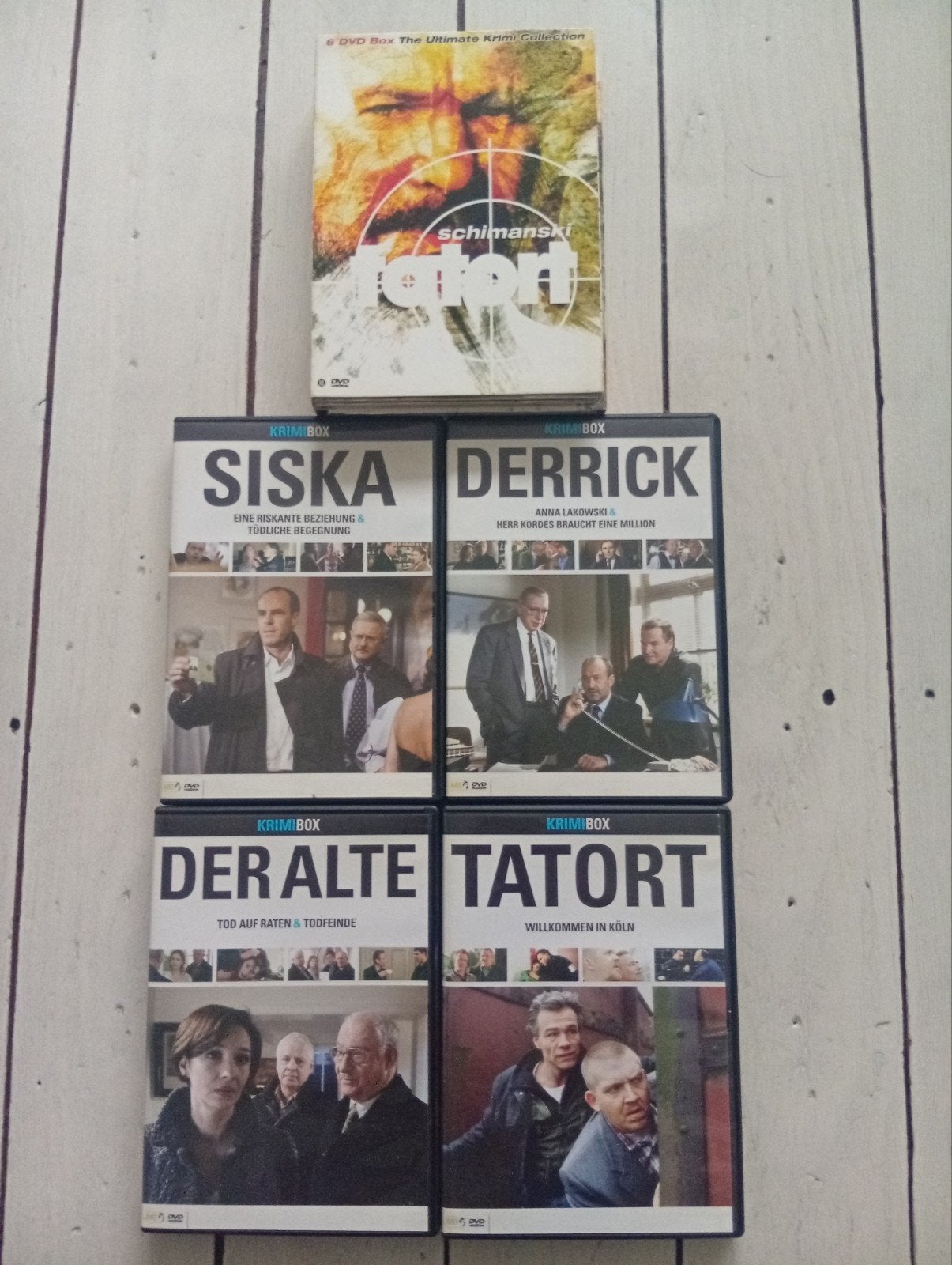 Krimibox DVD's: Der Alte, Tatort, Siska, Derrick, Cd's en Dvd's, Nederlands, Duits, Ophalen of Verzenden, Zo goed als nieuw