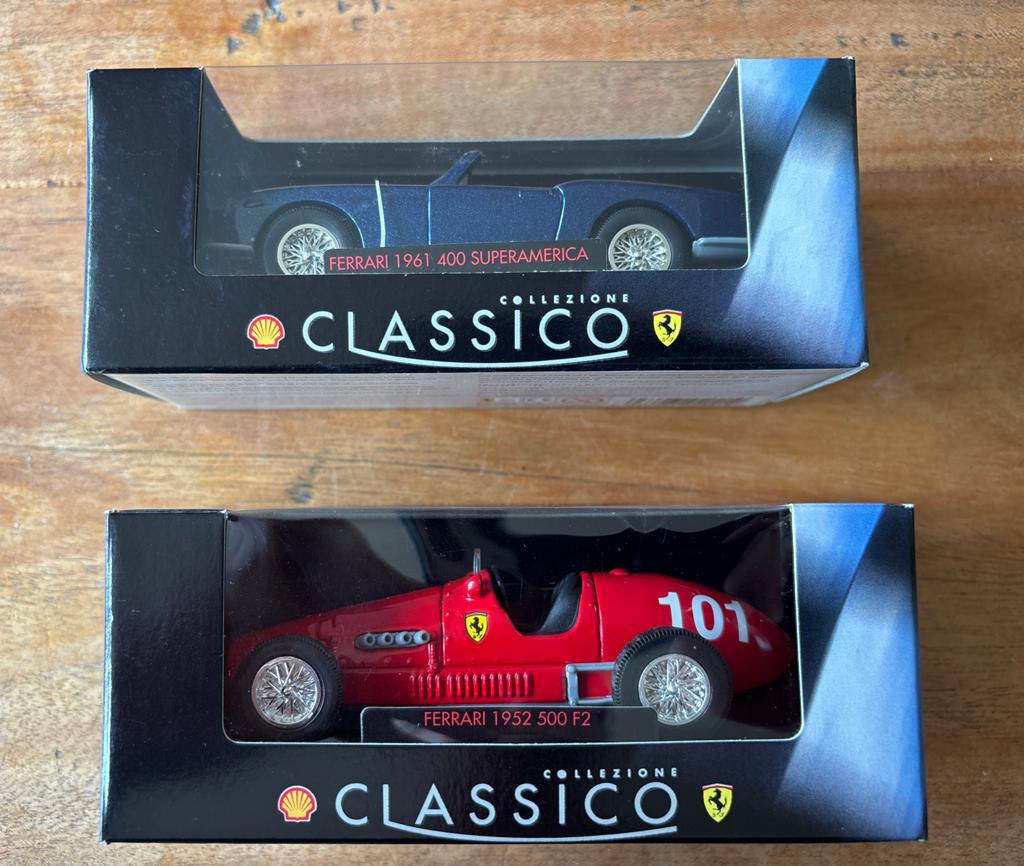 Shell Classico Ferrari modelauto's - 2 stuks, Hobby en Vrije tijd, Ophalen of Verzenden, Nieuw, Auto, Overige merken