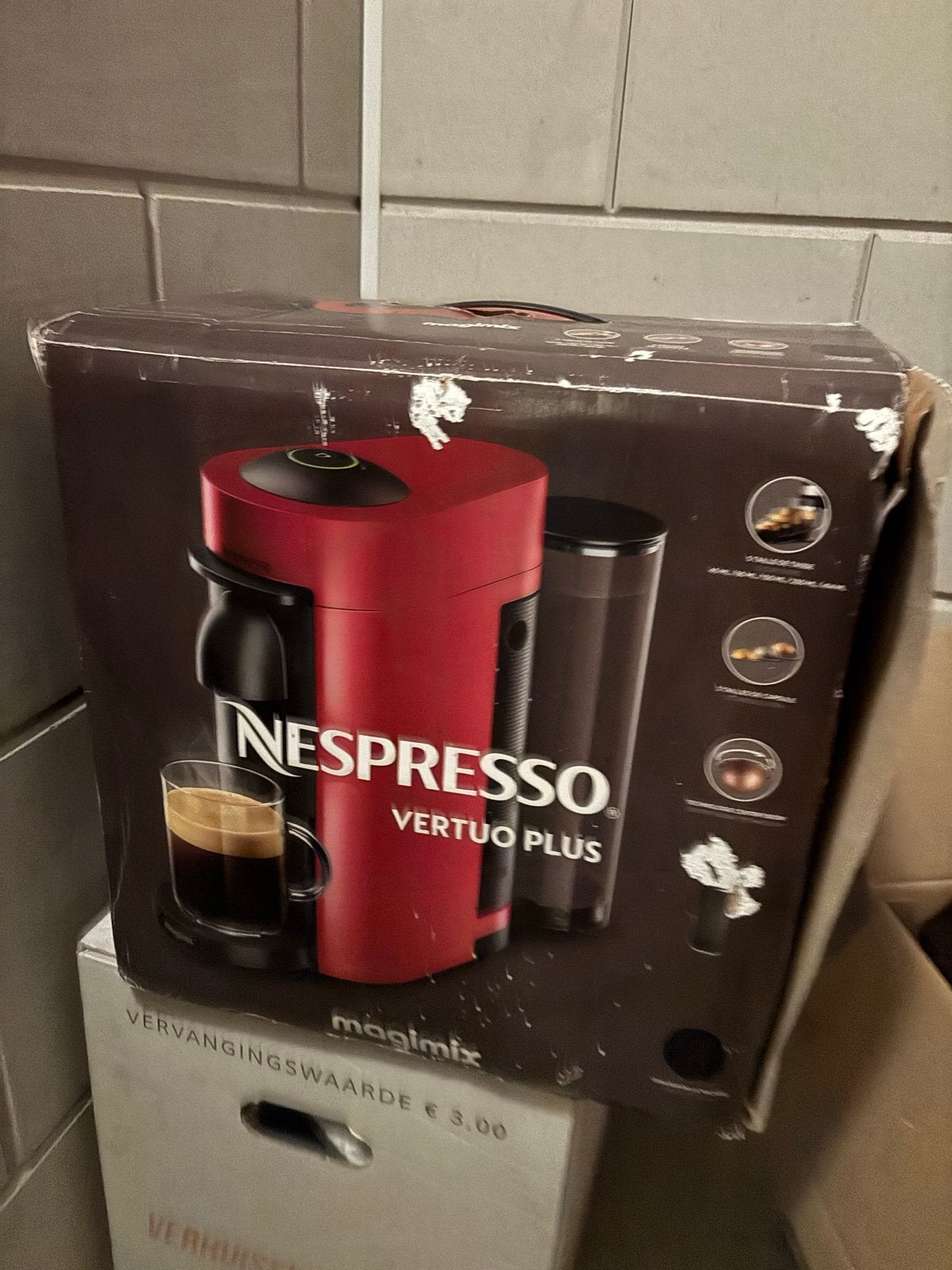 Nespresso Vertuo Plus Magimix Koffiemachine ZWART, Ophalen, Nieuw, Koffiemachine, Koffiepads en cups