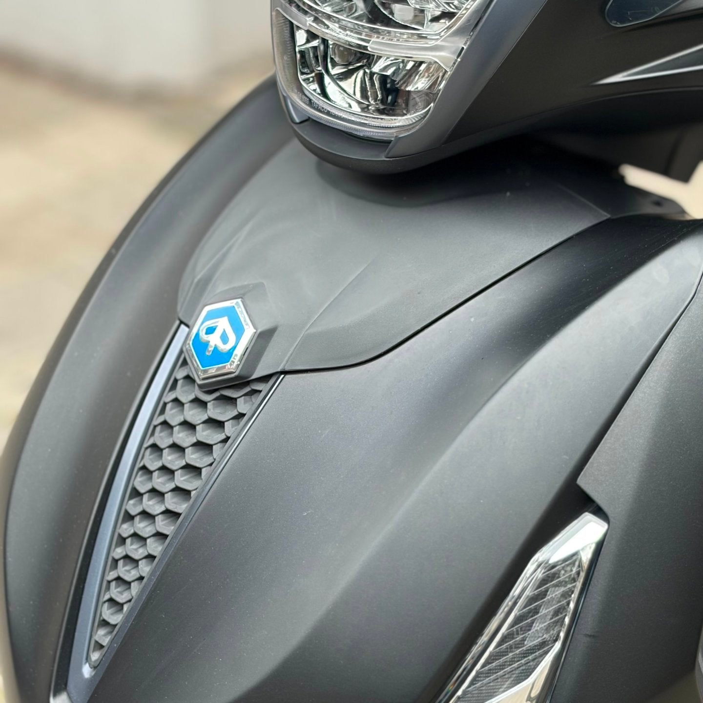 Piaggio Scooter 400 Beverly S HPE, Motoren, Scooter, Automaat, 12 t/m 35 kW, Gebruikt