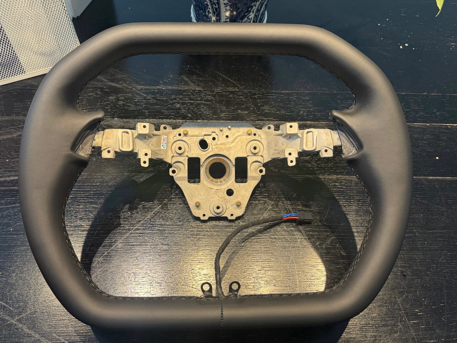Foto 4 van Tesla CYBERTRUCK stuur NIEUW