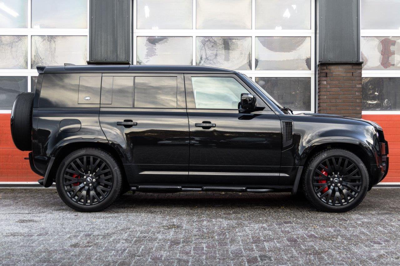 Land Rover Defender P525 Supercharged 525pk AWD Aut 2022, Automaat, 8 cilinders, Zwart, Origineel Nederlands
