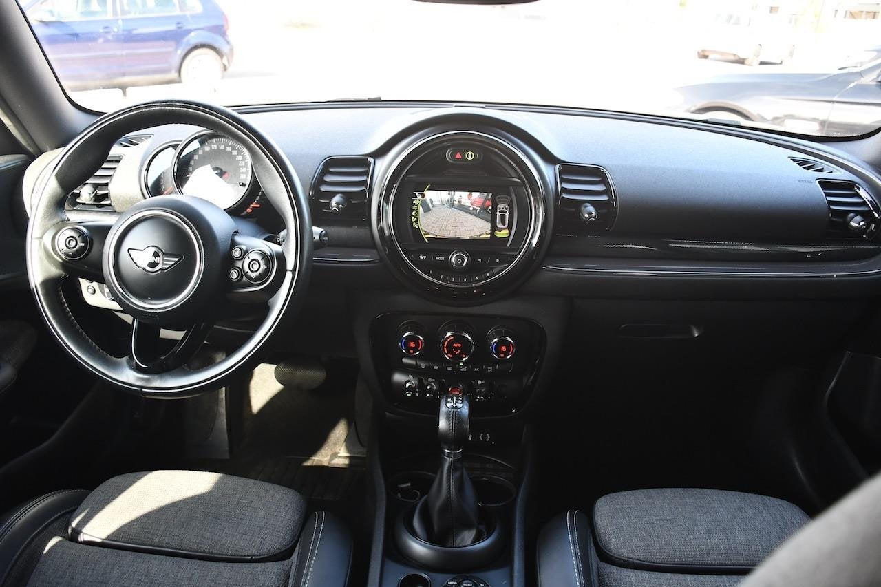Mini Mini Clubman 1.5 Cooper Salt Business AUT|Cruise|Navi, 12 maanden, 136 pk, Gebruikt, Leder en Stof