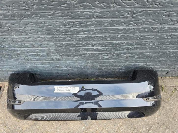 Achterbumper 3x pdc Skoda Fabia 6V facelift bj 2018-2021, Gebruikt, Brno, Ophalen of Verzenden, Sidali047@hotmail.com