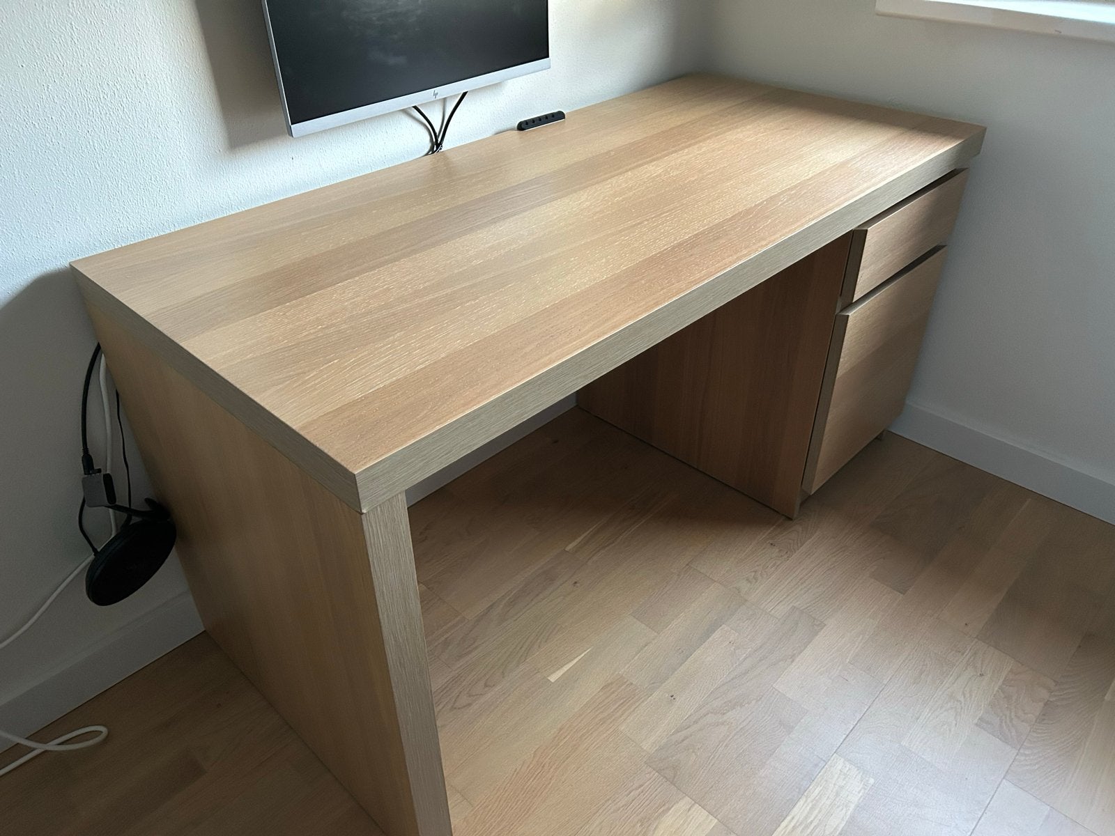 IKEA MALM Bureau eikenhout 140x65 cm met lades, Ophalen, Gebruikt, Bruin, IKEA