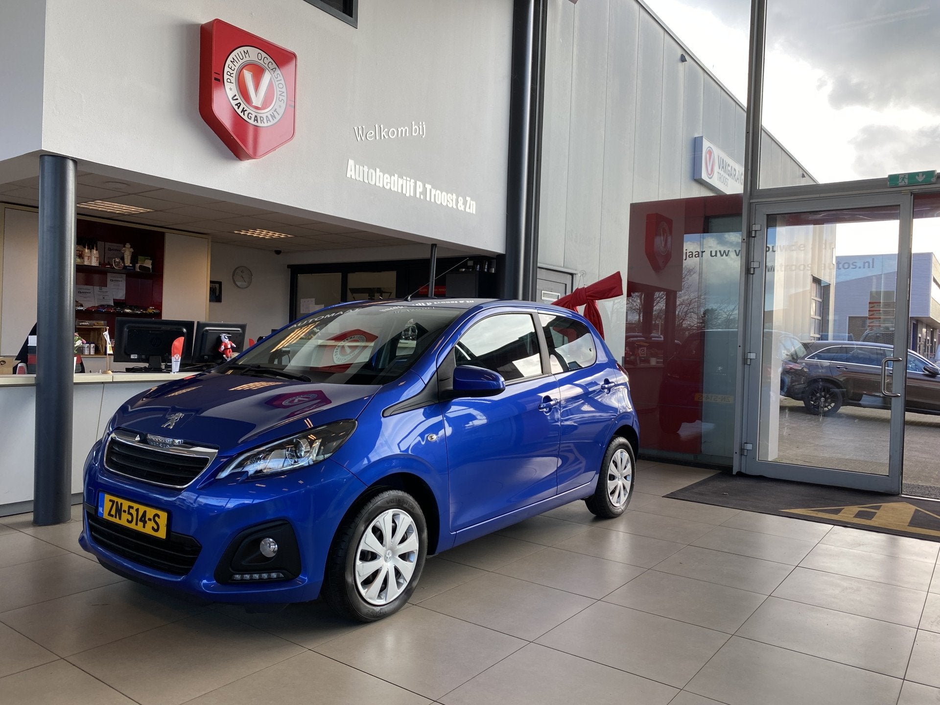 Peugeot 108 1.0 e-VTiAutomaat,Airco,Bleutooth,Elektrischpakk, Auto's, 12 maanden, Stof, Gebruikt, Origineel Nederlands