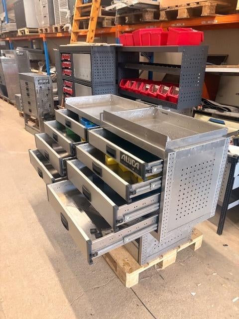 Aluca (1154) L150 B52 H101 €749, Ophalen, Gebruikt