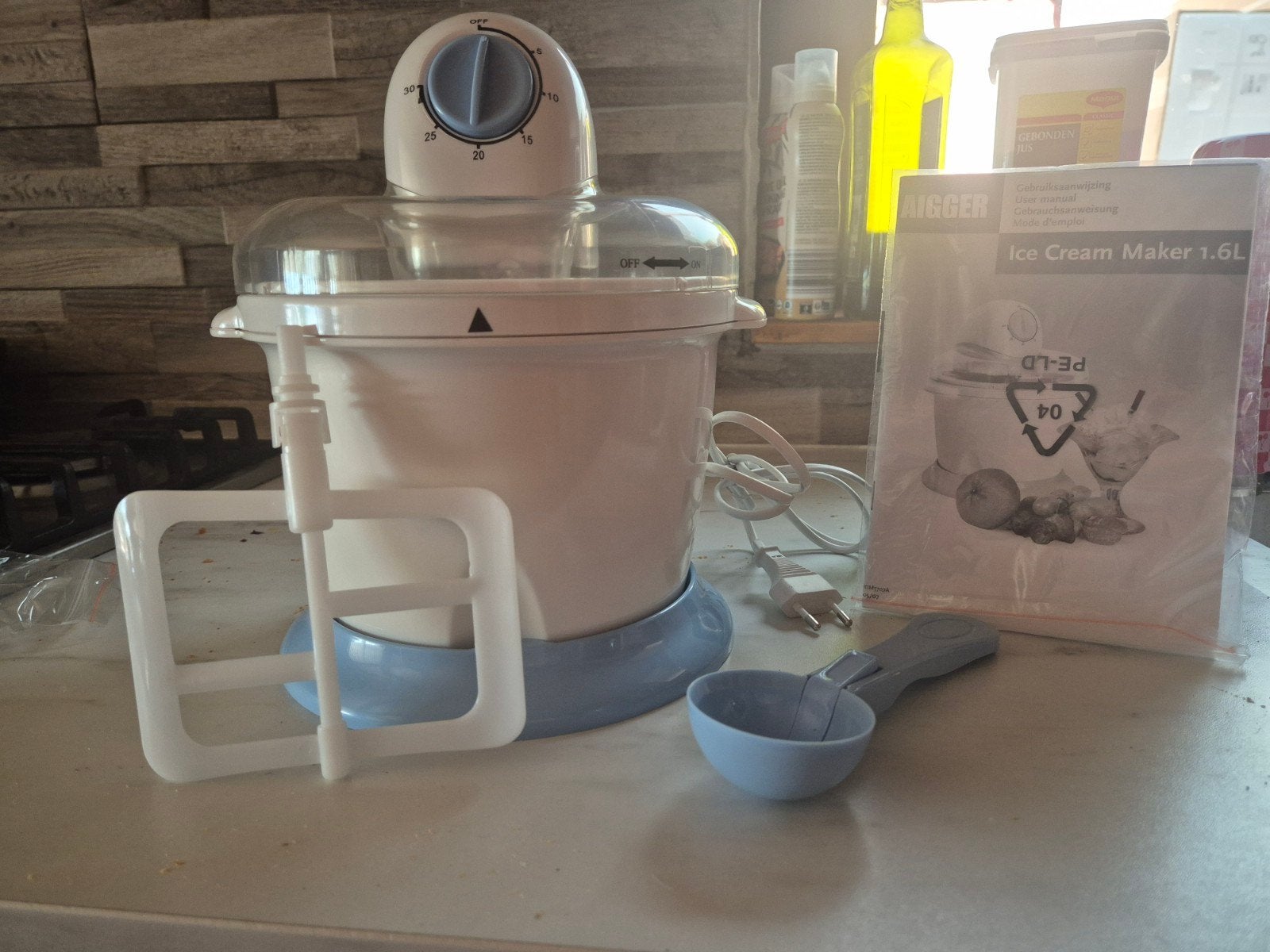 Aigger IJsmachine 1.6L - Nieuw in verpakking, Ophalen, Nieuw, Koelelement