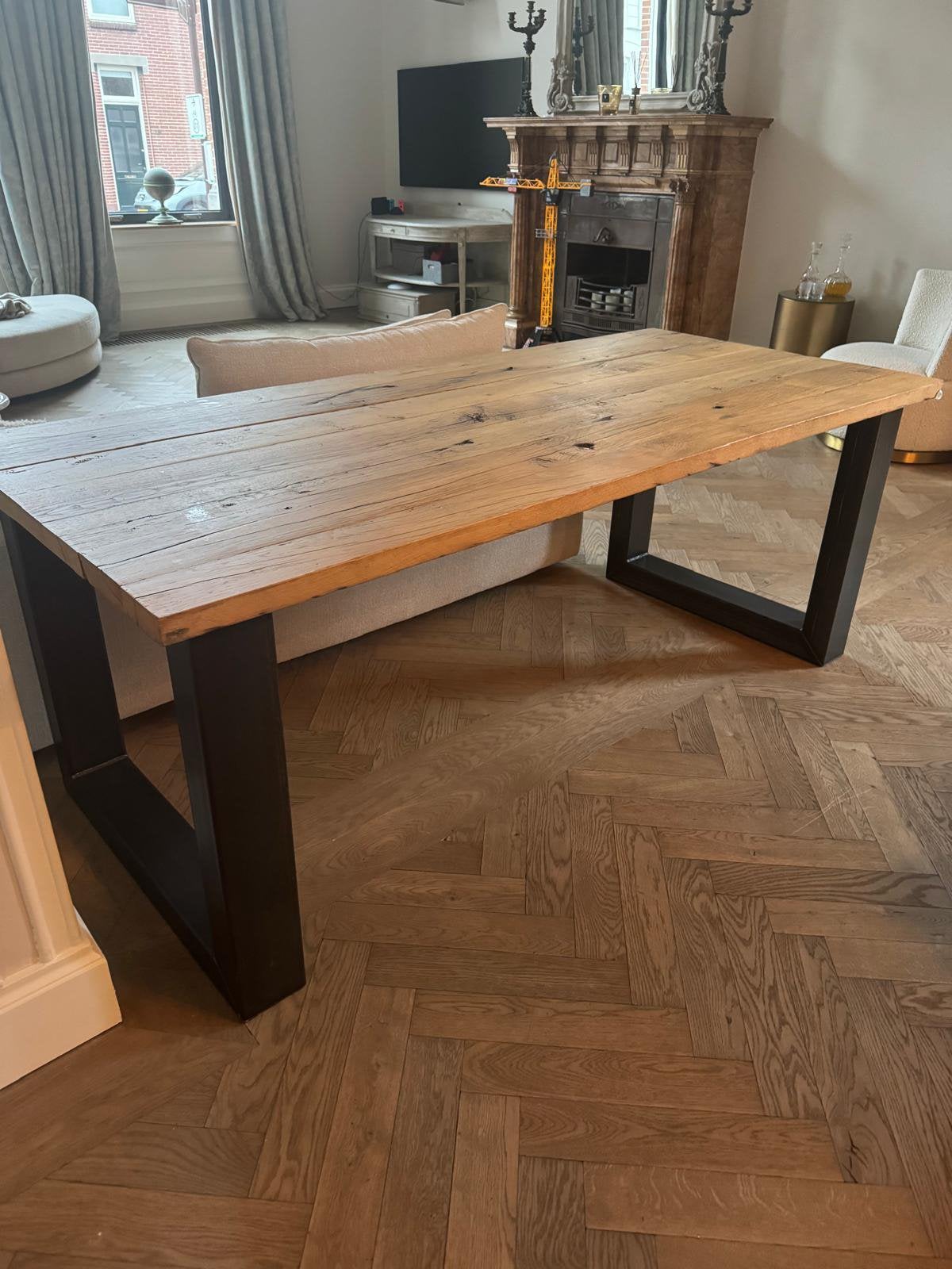 Industriele eettafel van wagonhout en stalen poten, Huis en Inrichting, Ophalen, 200 cm of meer, 50 tot 100 cm, Zo goed als nieuw