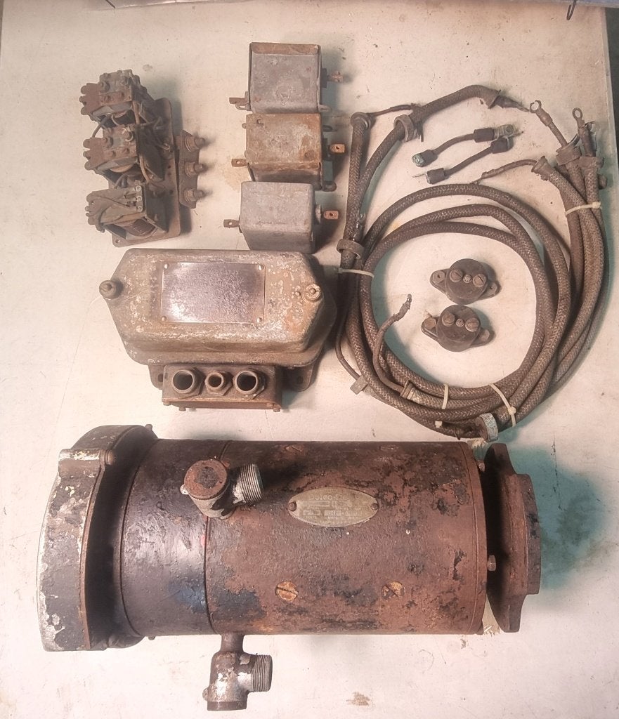 Delco Remy generator voor M4A2 Sherman tank, Ophalen of Verzenden, Landmacht, Nederland, Overige typen
