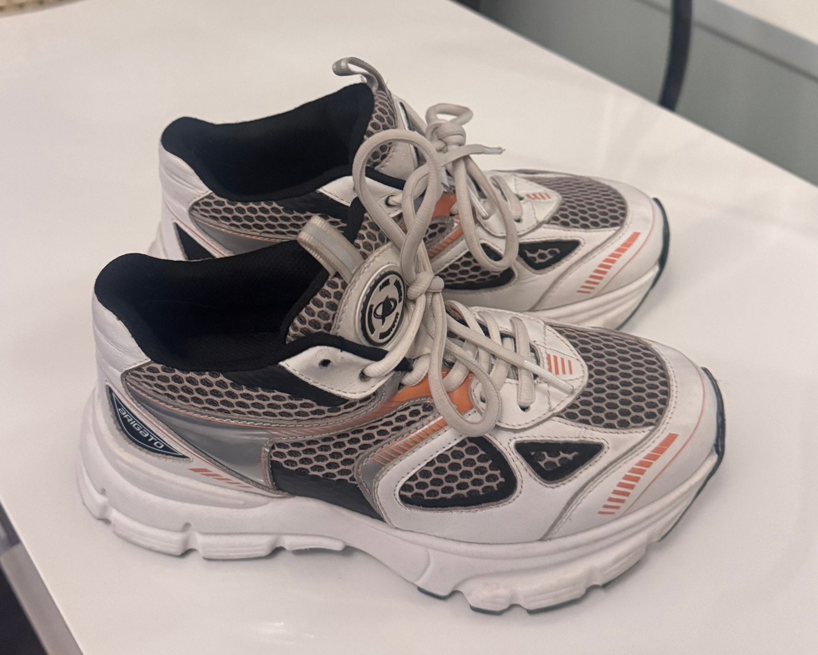 Axel Arigato sneakers - Maat 36, Ophalen, Wit, Sneakers of Gympen, Gedragen