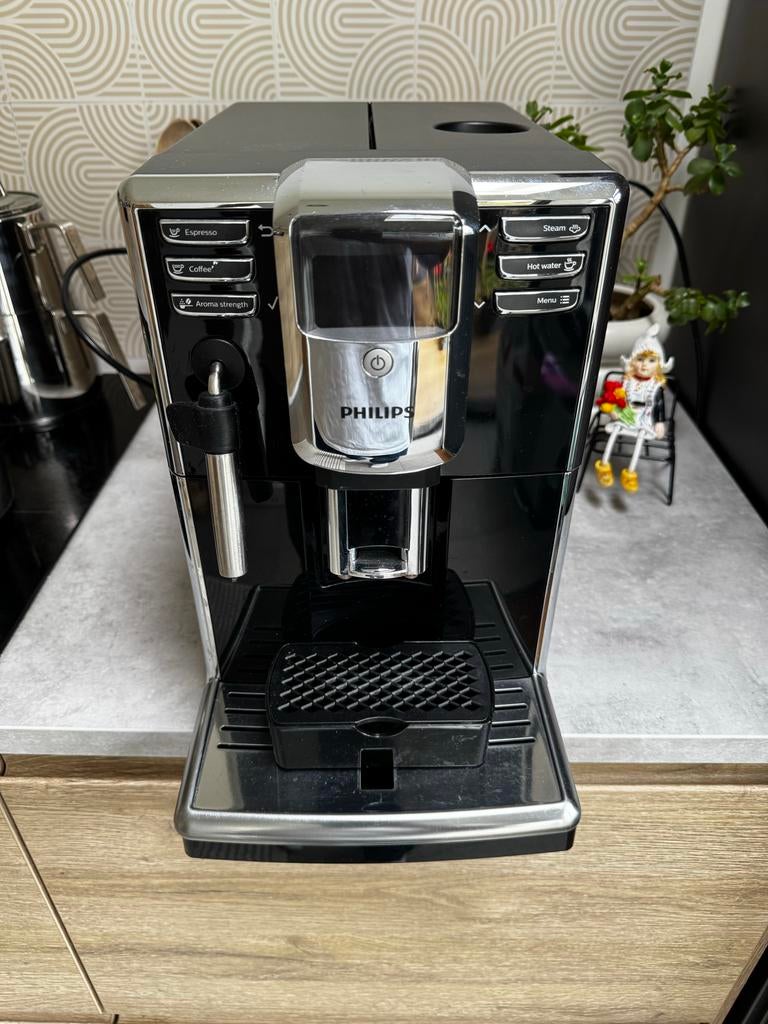 Philips ep5360 - De koffiemolen zit vast met koffiegruis, Witgoed en Apparatuur, Ophalen, Afneembaar waterreservoir, Koffiemachine