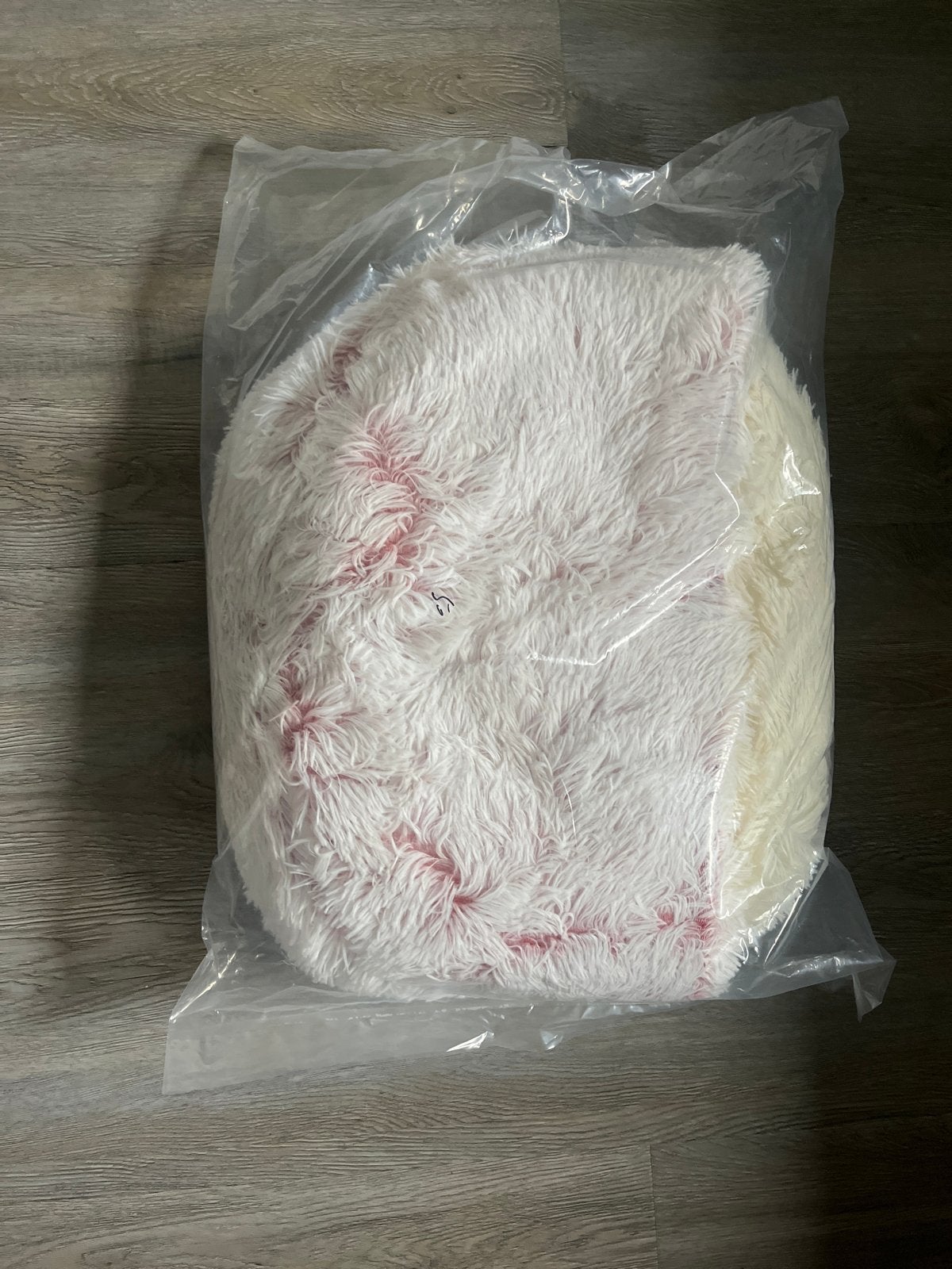 Zacht witroze rond kattenmanden, nieuw in verpakking, Ophalen, Wit, Rond, Nieuw
