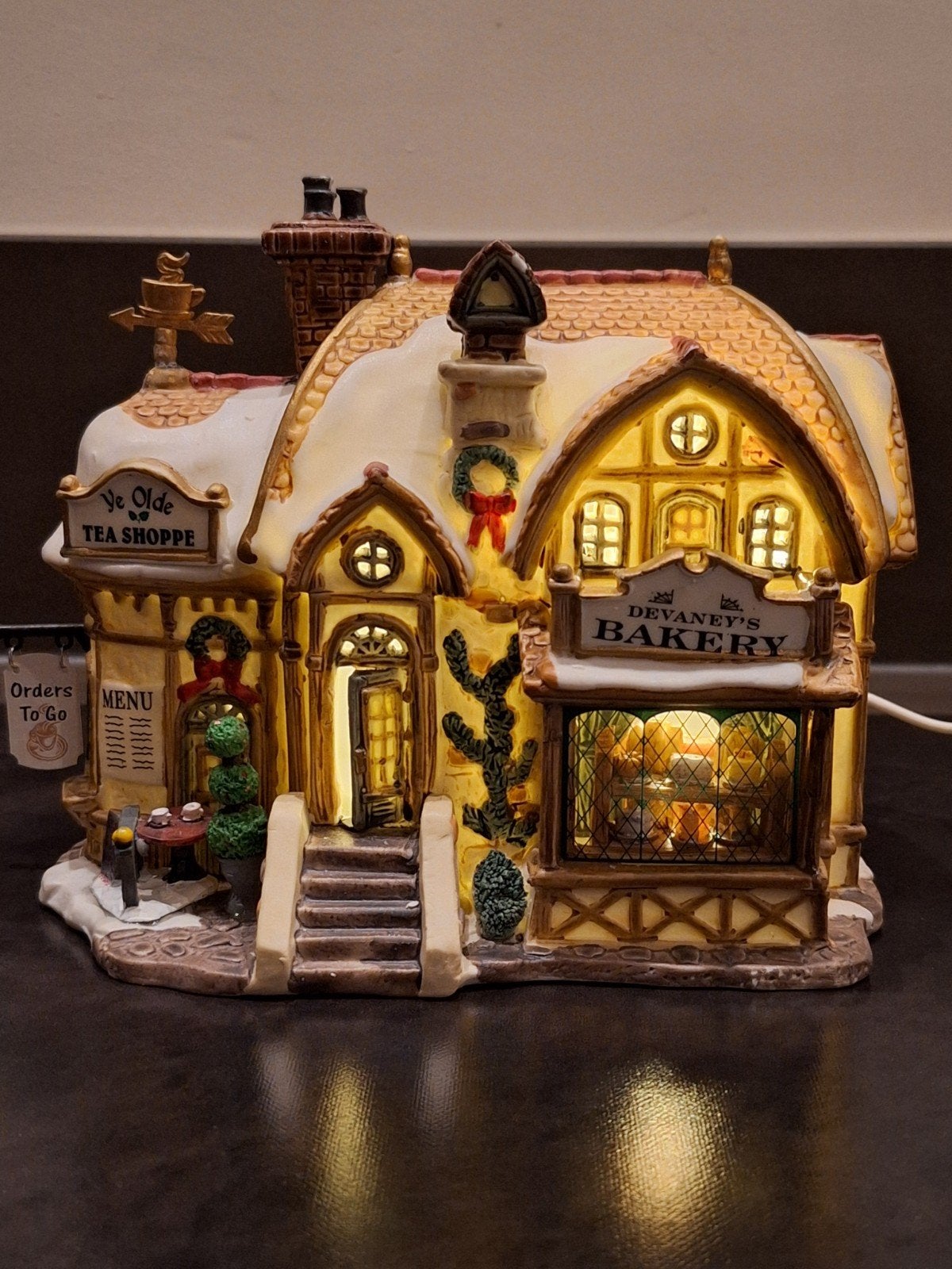 LEMAX DEVANEY'S BAKERY (2003)., Diversen, Ophalen of Verzenden, Nieuw