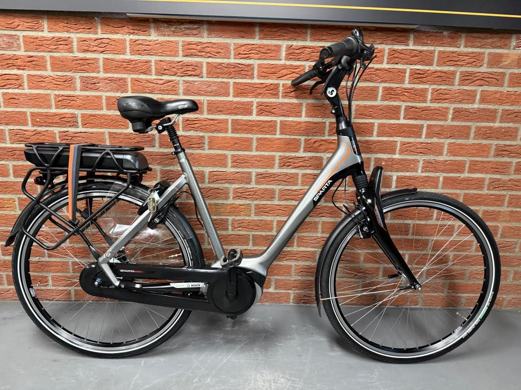 Sparta M8B dames 57 cm Bosch Middenmotor 400 wh lage km!, Fietsen en Brommers, Elektrische fietsen, Sparta, https://spartabikes.com/nl-nl/pages/support/contact
