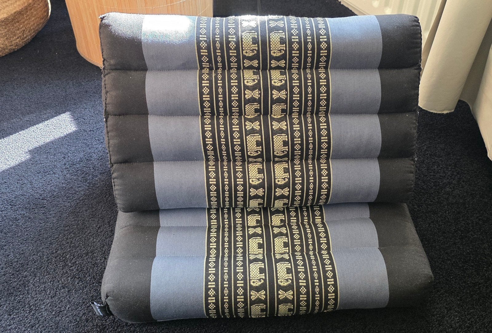 Thais/ yoga kussen / vloerstoel - Blauw/Grijs € 85,-, Ophalen, Zo goed als nieuw, Blauw, Overige typen