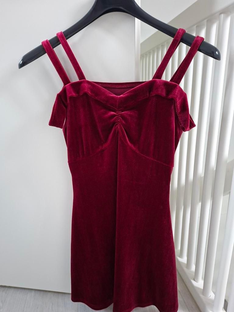Bordeauxrood fluwelen topje met spaghettibandjes, Kleding | Dames, Ophalen of Verzenden, Maat 38/40 (M)
