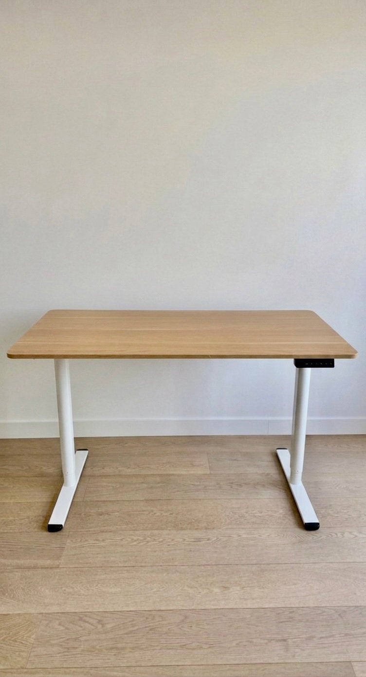 Elektrisch zit-sta bureau (perfecte staat), Huis en Inrichting, Bureaus, Ophalen, Elektrisch, Zo goed als nieuw