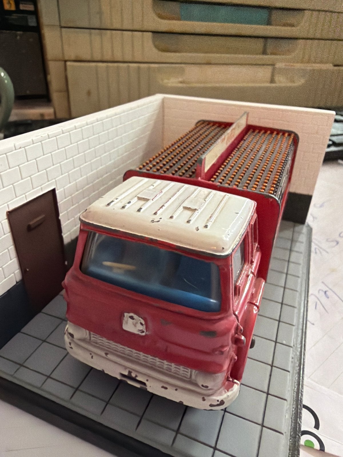 Dinky Toys Bedford Coca-Cola vrachtwagen met frisdrankkratte, D, Gebruikt, Dinky Toys, Ophalen of Verzenden