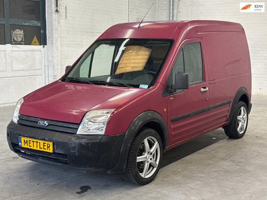 Ford Transit Connect T230L 1.8 TDCi | Trekhaak, Voorwielaandrijving, Gebruikt, 4 cilinders, 1465 kg