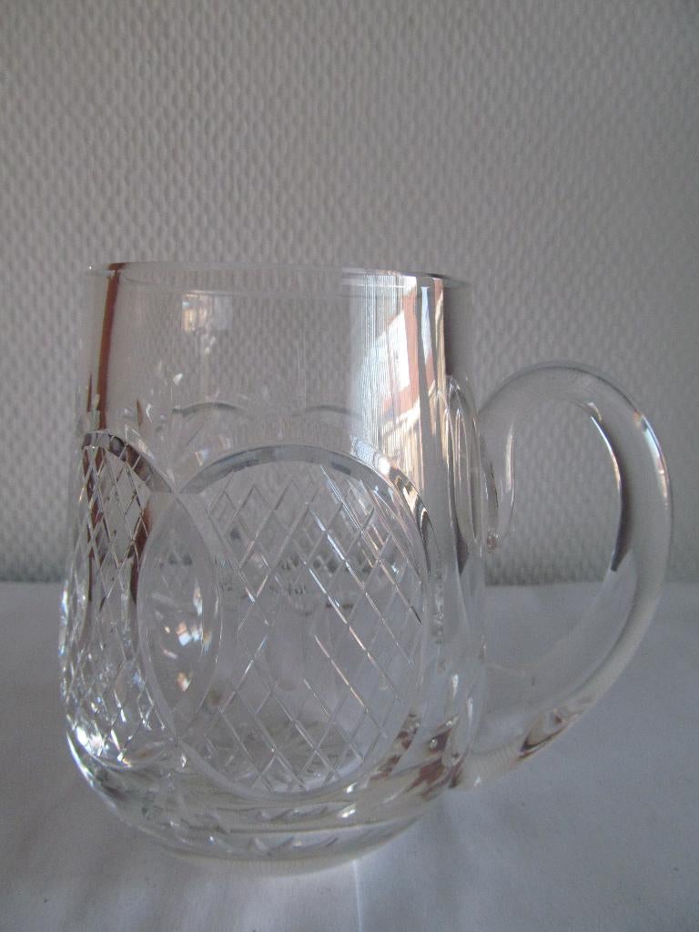 Waterford crystal tankard, Ophalen