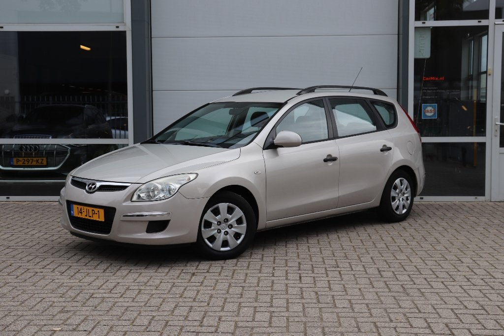 Hyundai i30 1.6 CRDi Active Cool/ORIG.NL/AIRCO/TREKHAAK, Auto's, Voorwielaandrijving, Stof, Origineel Nederlands, 1582 cc