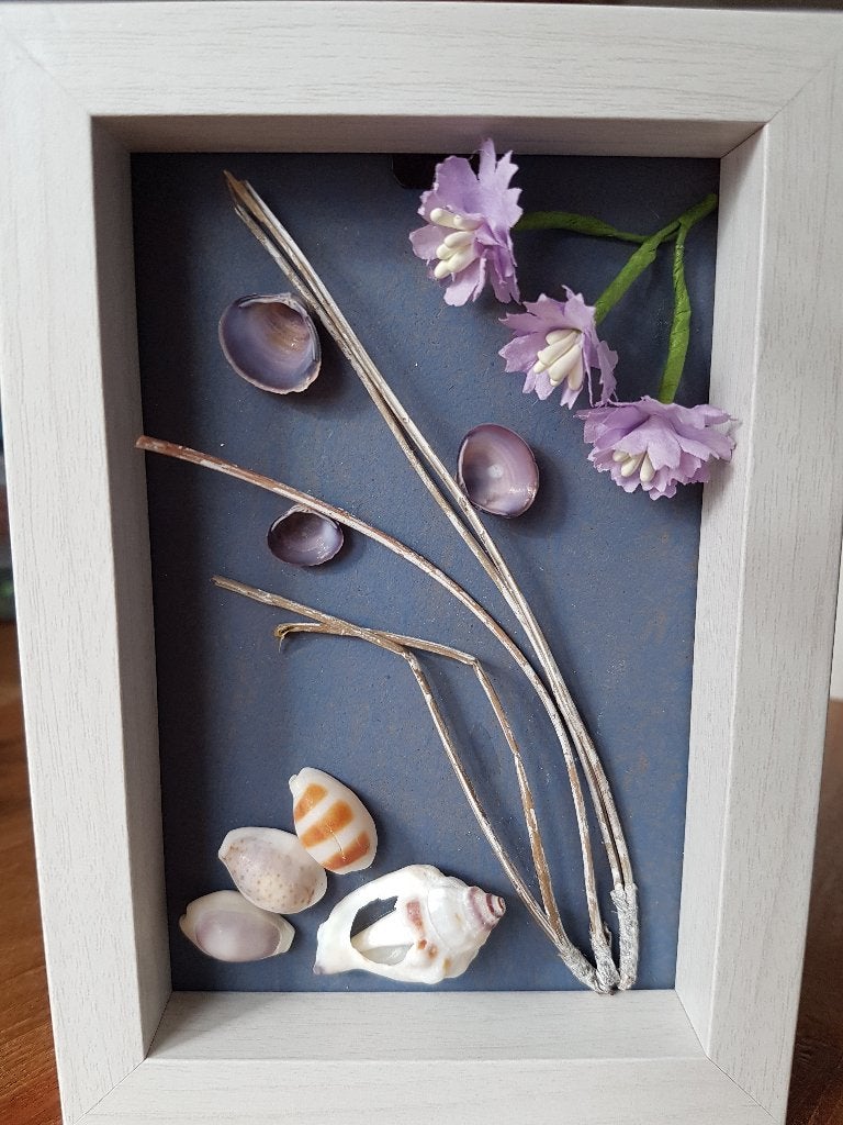 10 x 15cm schilderijtje met schelpen, handmade, Minder dan 50 cm, Nieuw, Ophalen of Verzenden, Schilderij