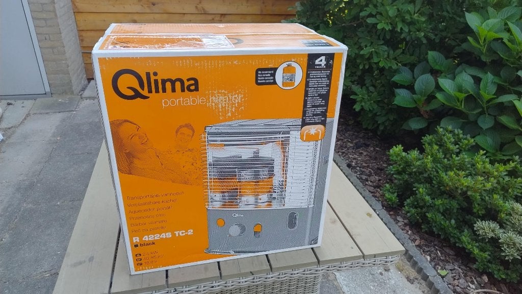 Qlima R3224 petroleum kouskachel, Huis en Inrichting, Kachels, Ophalen, Overige brandstoffen, Nieuw, Petroleumkachel