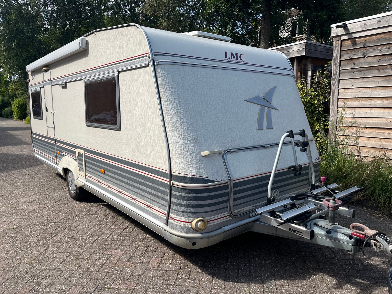 LMC 555K1, Caravans en Kamperen, Particulier, 5 tot 6 meter, Kachel, LMC en Münsterland