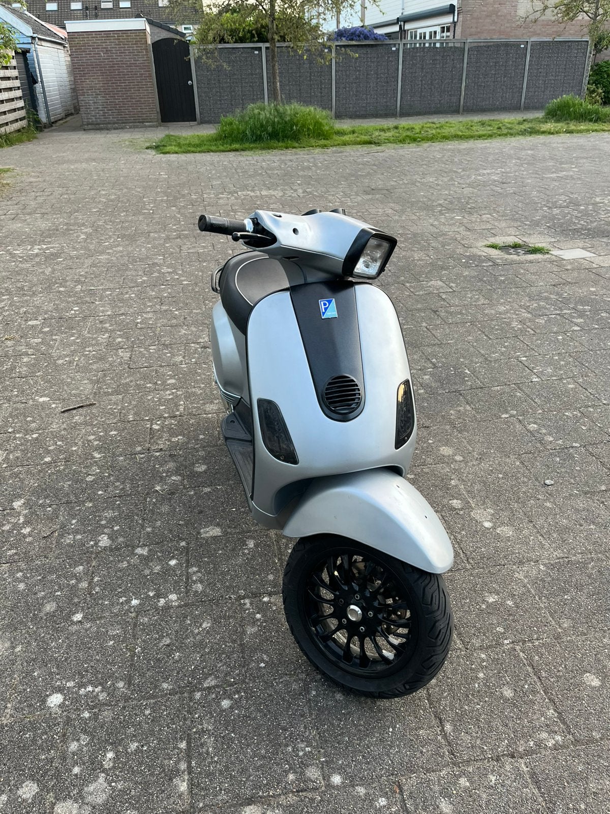 Vespa LX 50 4T 4V uit 2012 –, Ophalen of Verzenden, Zo goed als nieuw, Benzine, Overige modellen