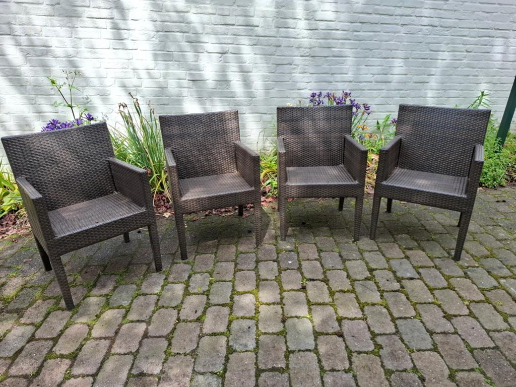 4 Wicker Tuinstoelen - Zo goed als nieuw, Tuin en Terras, Tuinstoelen, Ophalen, Zo goed als nieuw, Wicker