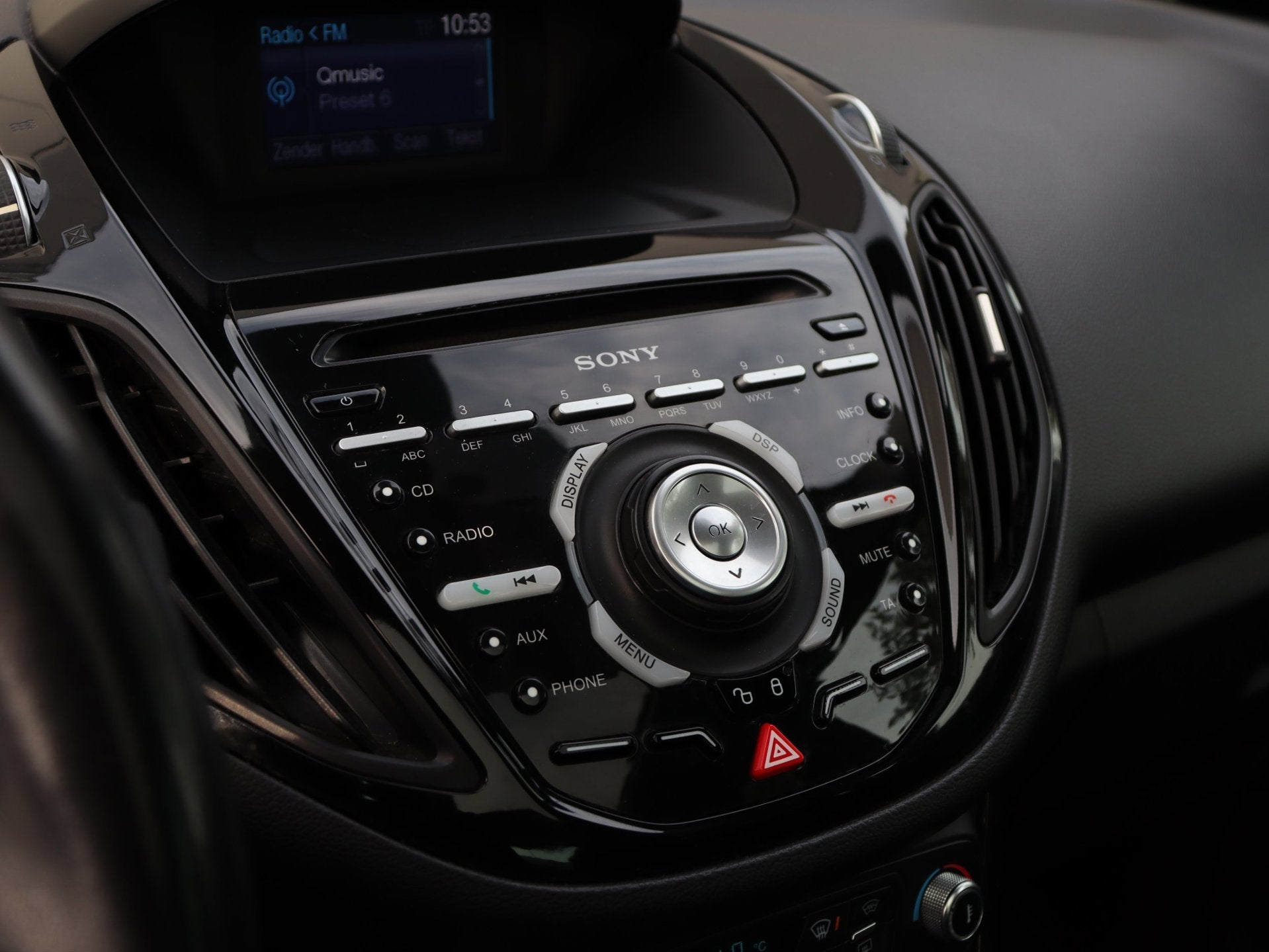 Foto 15 van Ford B-Max 1.0 EcoBoost Titanium navi LM airco