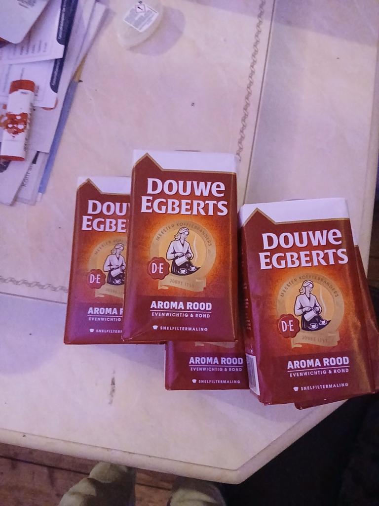 Douwe egberts koffie, Diversen, Levensmiddelen, Ophalen of Verzenden