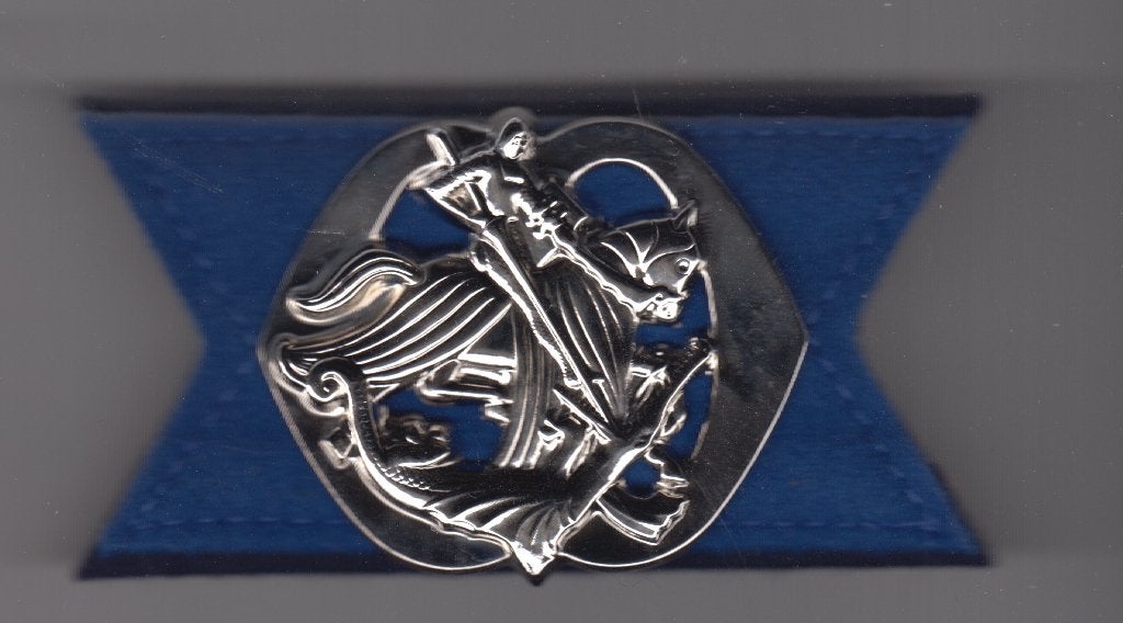 baretembleem Huzaren van Boreel zwaluwstaart, Ophalen of Verzenden, Landmacht, Nederland, Embleem of Badge
