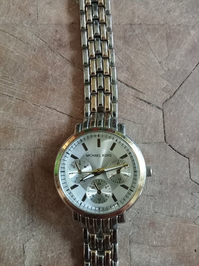 dames   meisjes  horloge MICHAEL KORS  loopt prima, Overige merken, Staal, Gebruikt, Staal